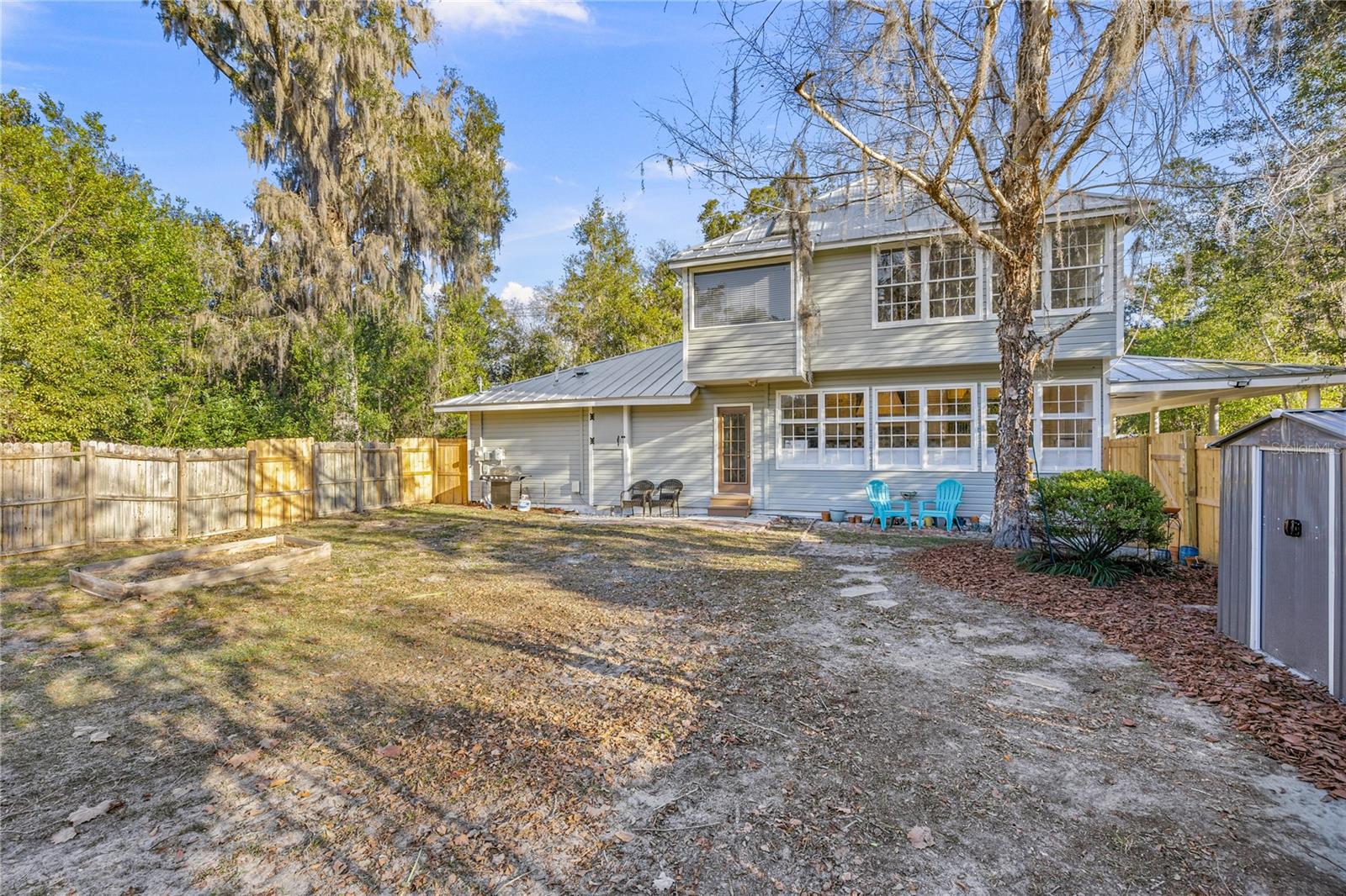 G M WHETSTONE ESTATE ADD TO H S - Residential