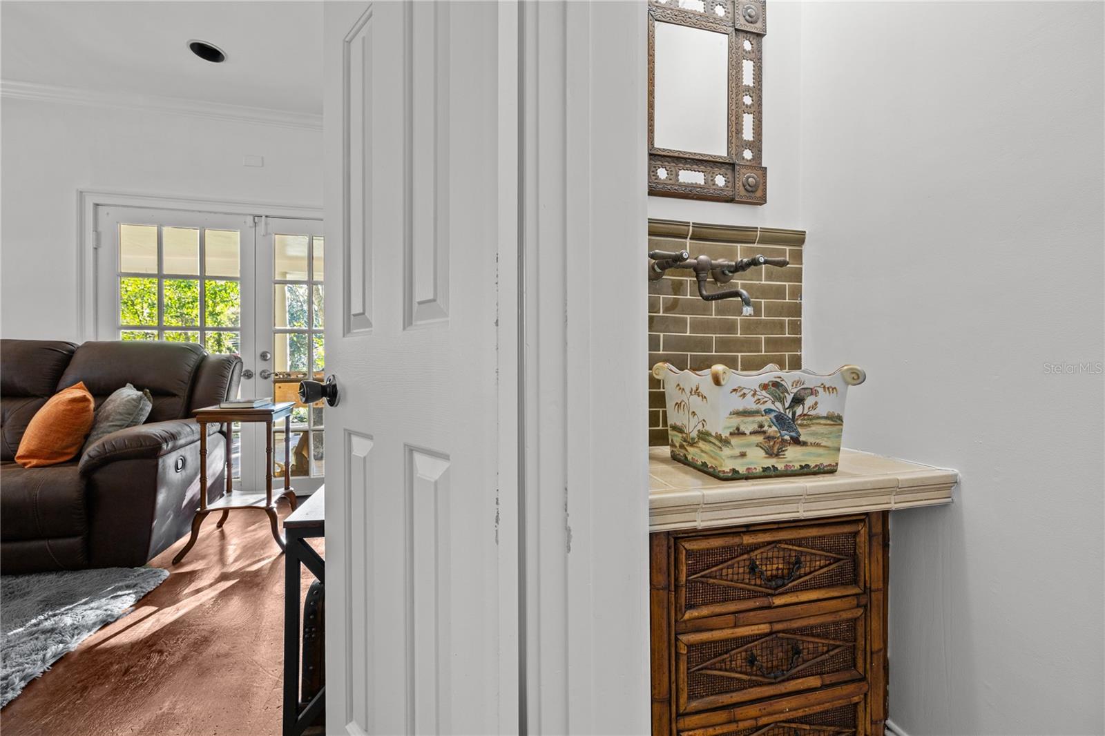 G M WHETSTONE ESTATE ADD TO H S - Residential