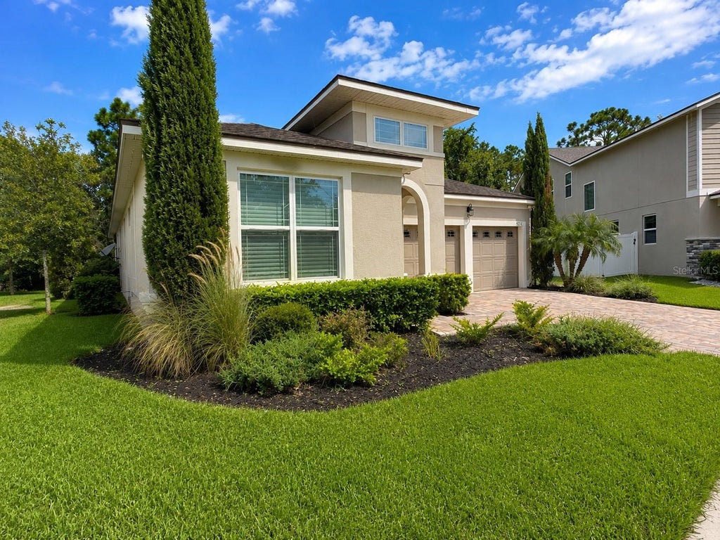 Photo of 9241 Patrimonio Loop, Windermere, FL 34786 (MLS # O6432925)