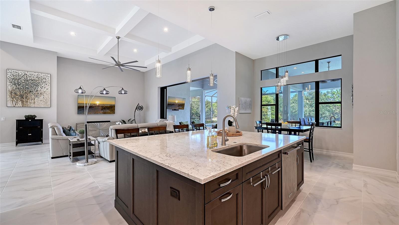 COUNTRY CLUB EAST AT LAKEWD RNCH YY1-4 - Residential