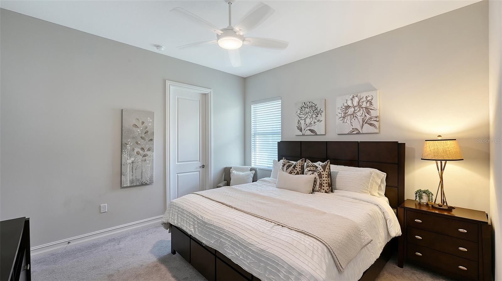 COUNTRY CLUB EAST AT LAKEWD RNCH YY1-4 - Residential