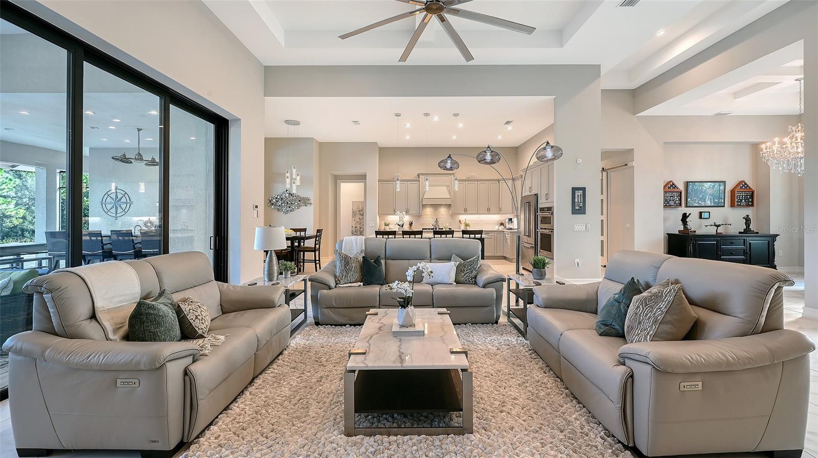 COUNTRY CLUB EAST AT LAKEWD RNCH YY1-4 - Residential