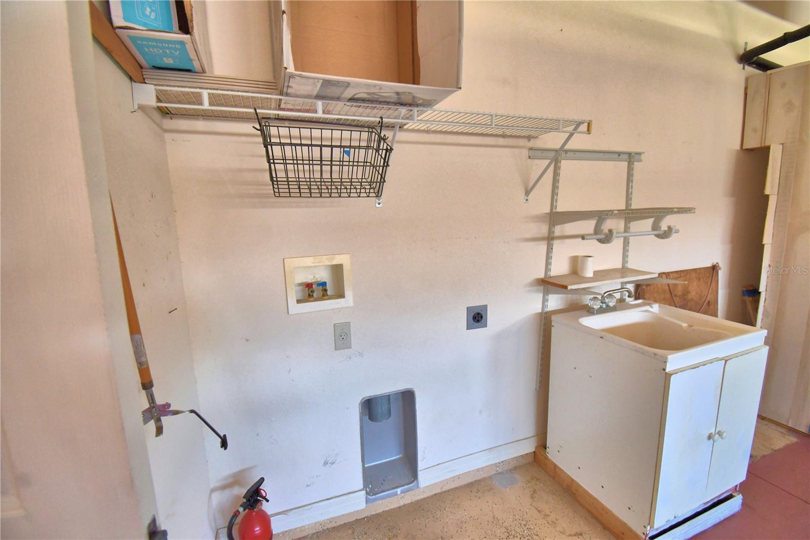 VIENNA SQUARE - Residential