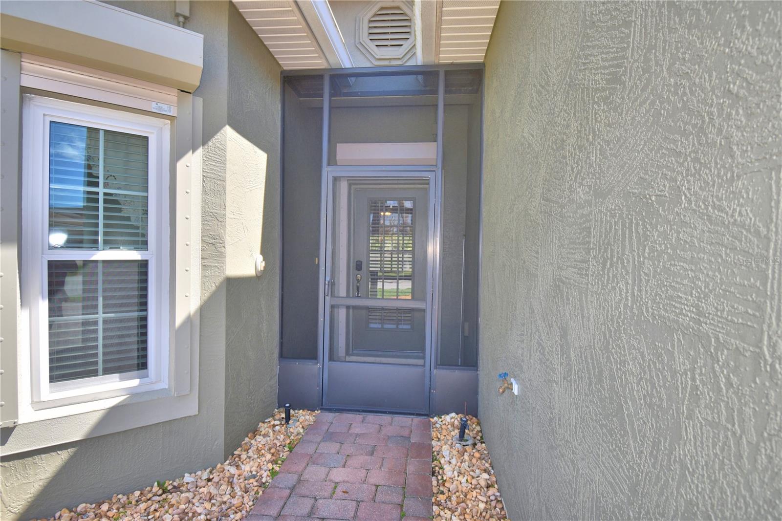 VIENNA SQUARE - Residential