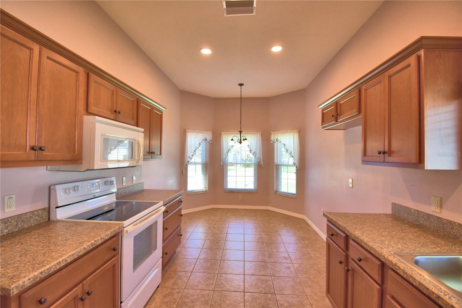 VIENNA SQUARE - Residential