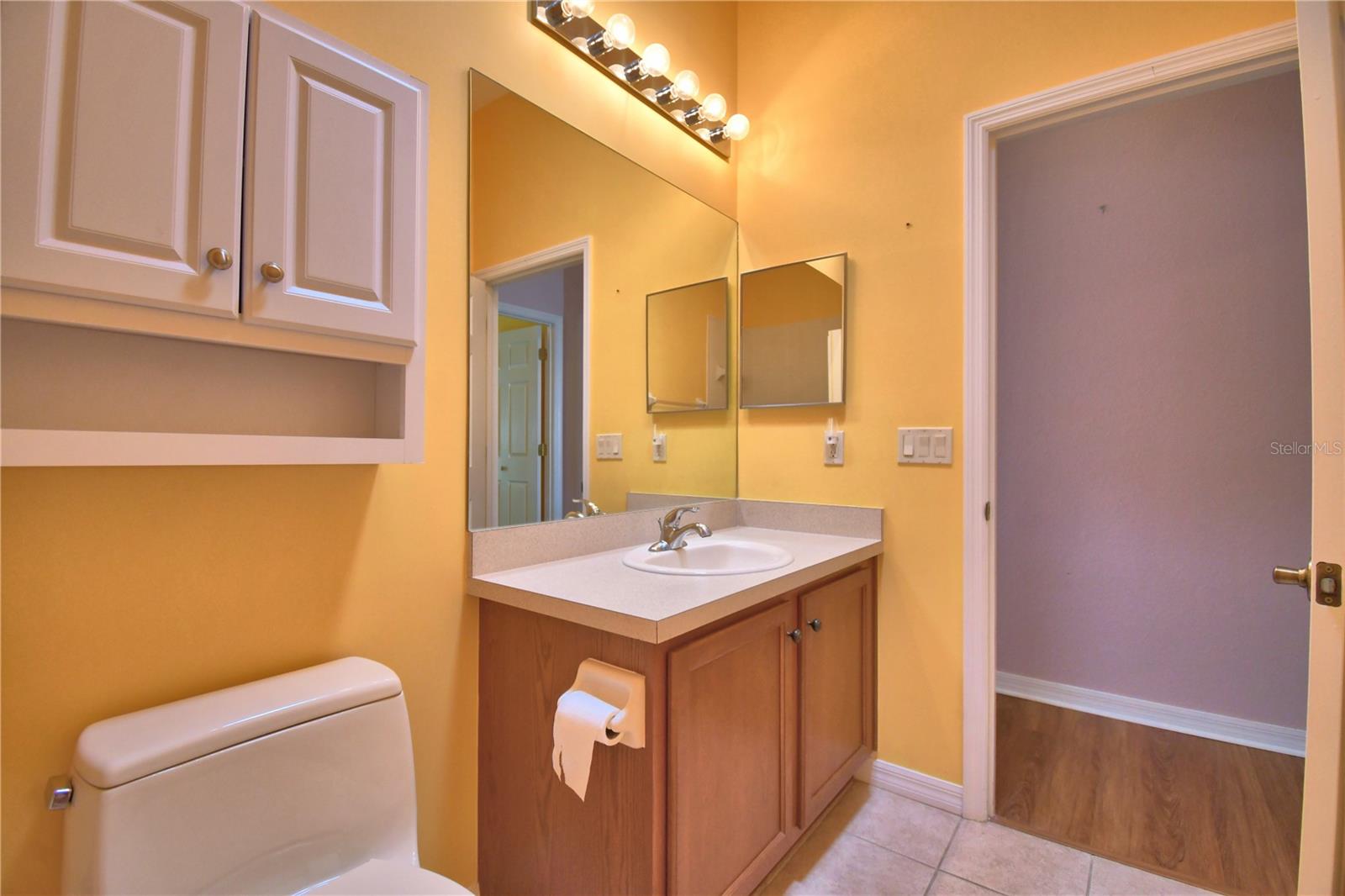 VIENNA SQUARE - Residential