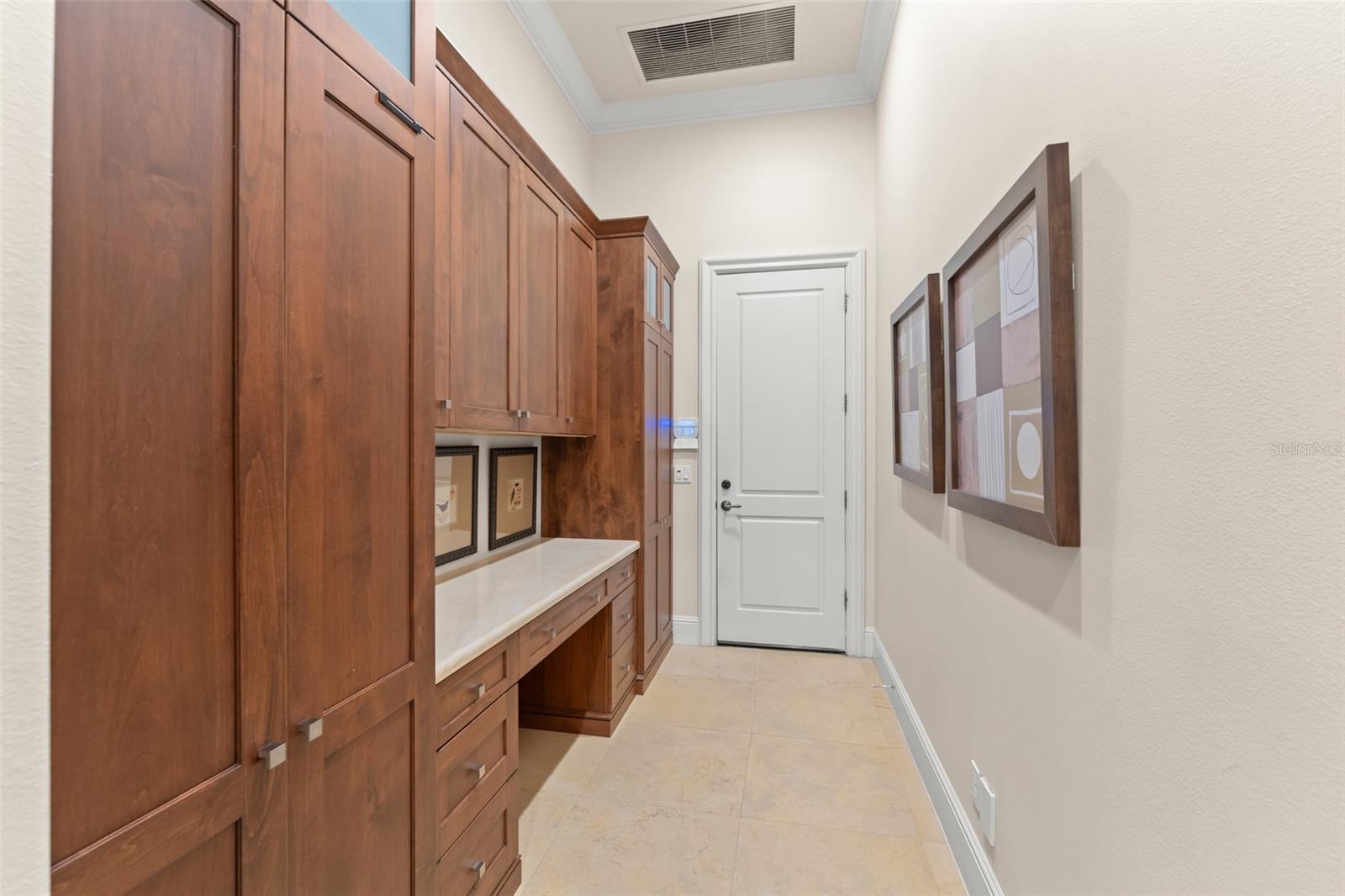 ISLEWORTH - Residential