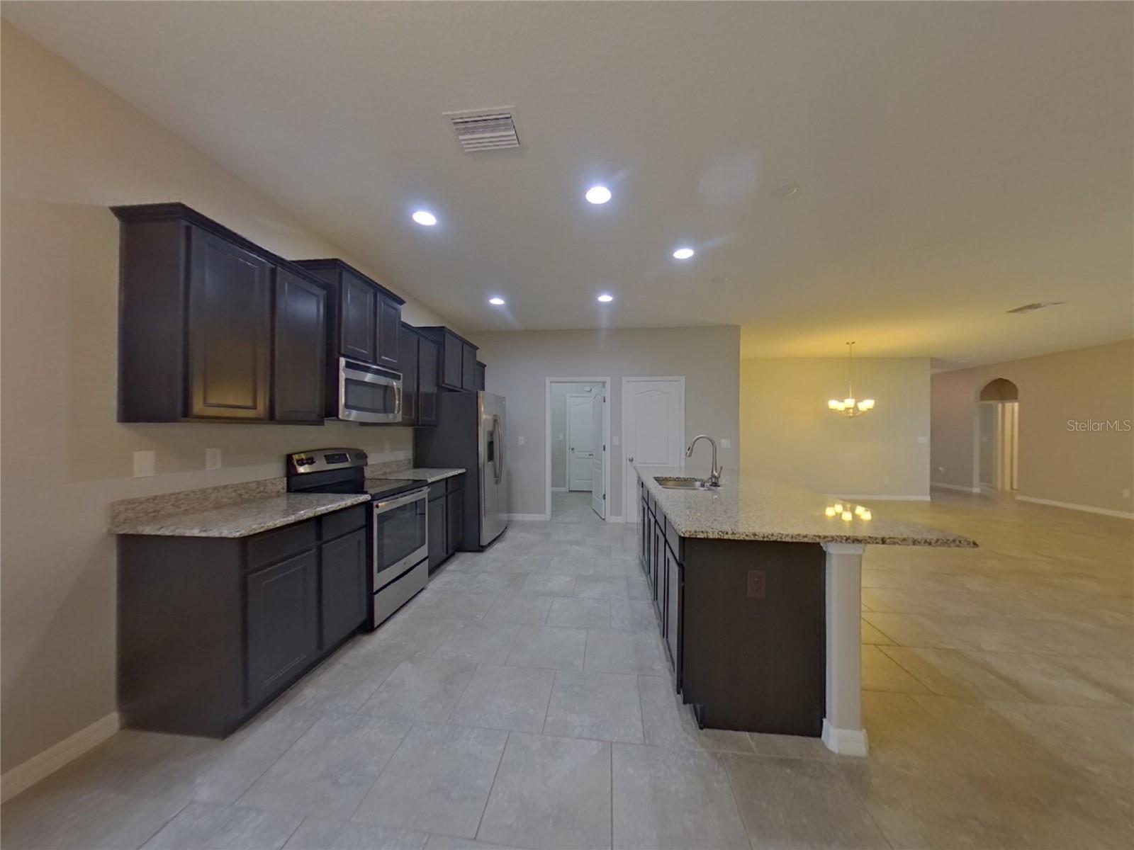 HAMPTON COVE - Residential Lease