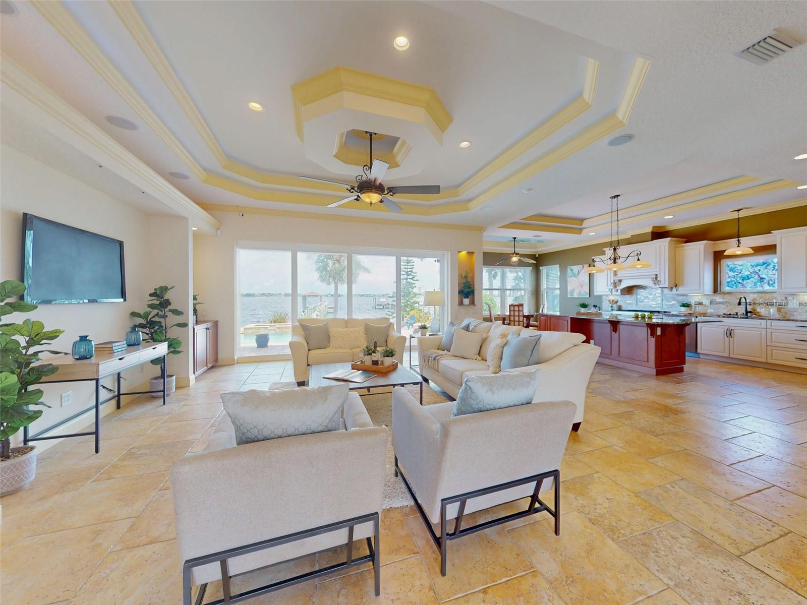 2227 S PALMETTO AVENUE