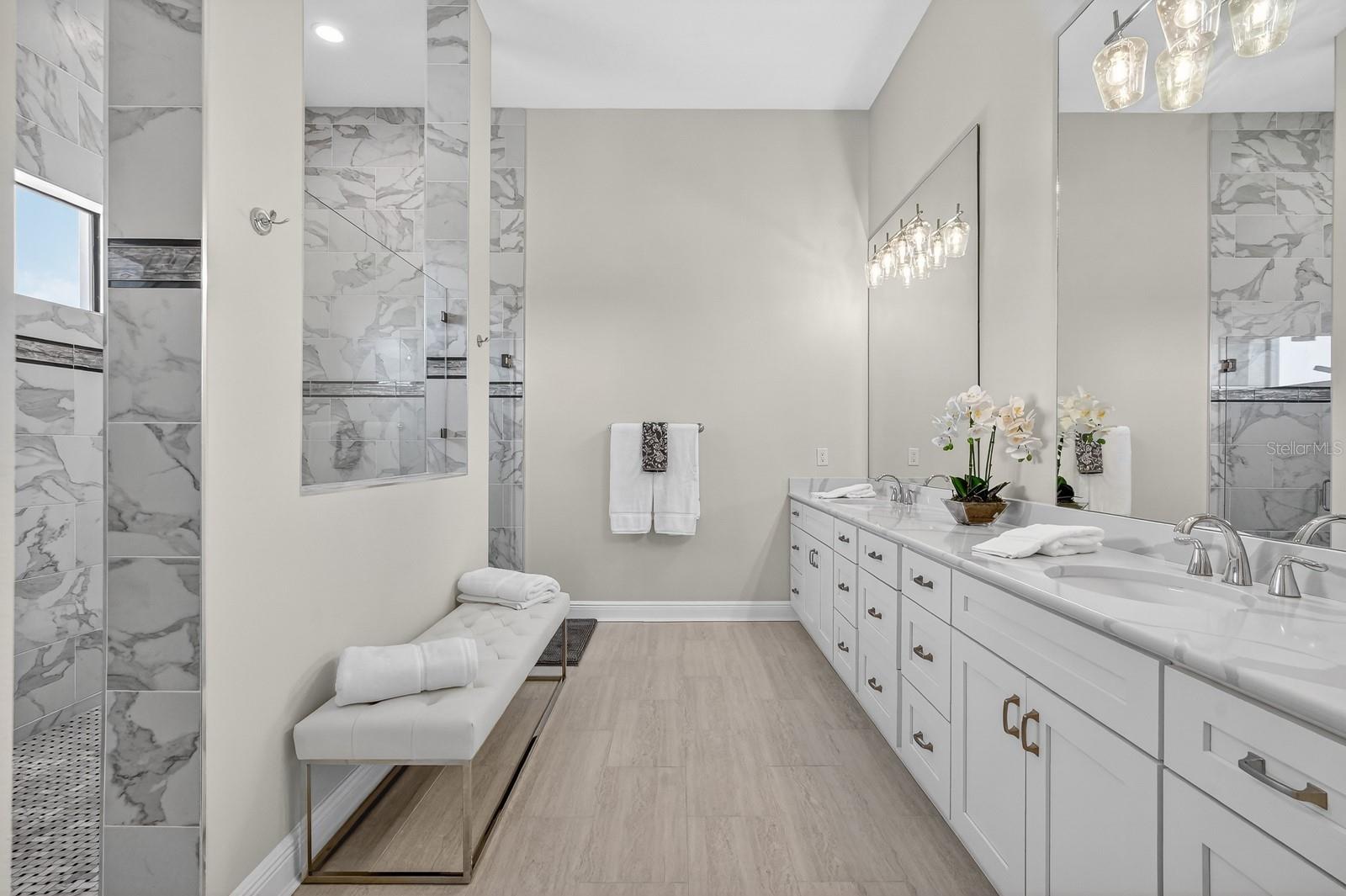 MARINA DEL PALMA - Residential