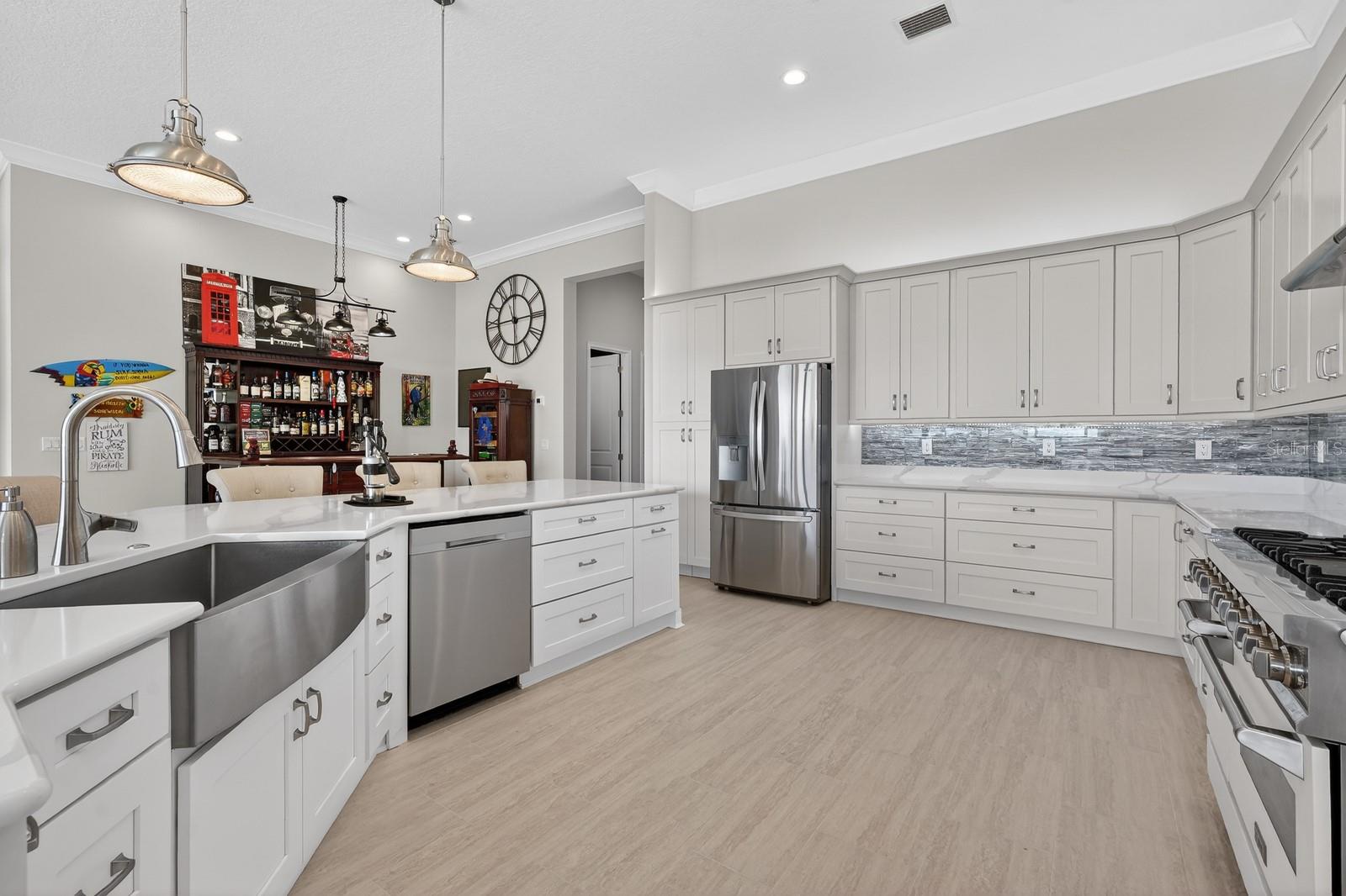 MARINA DEL PALMA - Residential