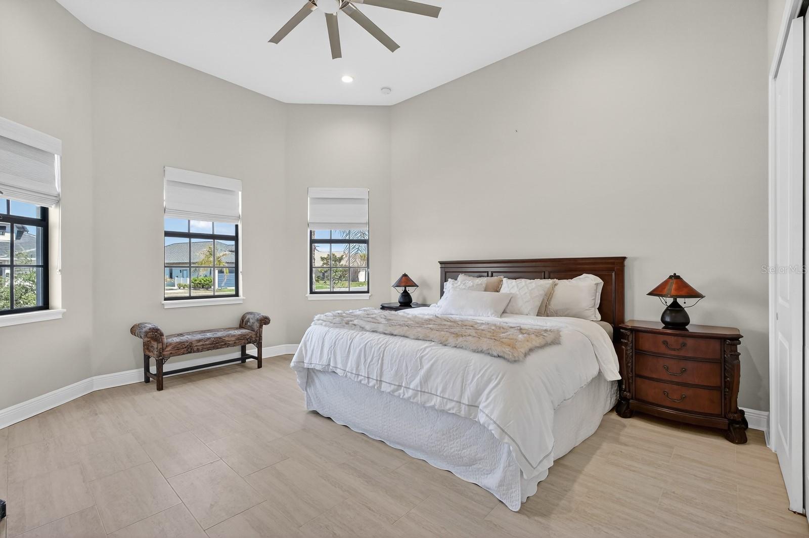 MARINA DEL PALMA - Residential