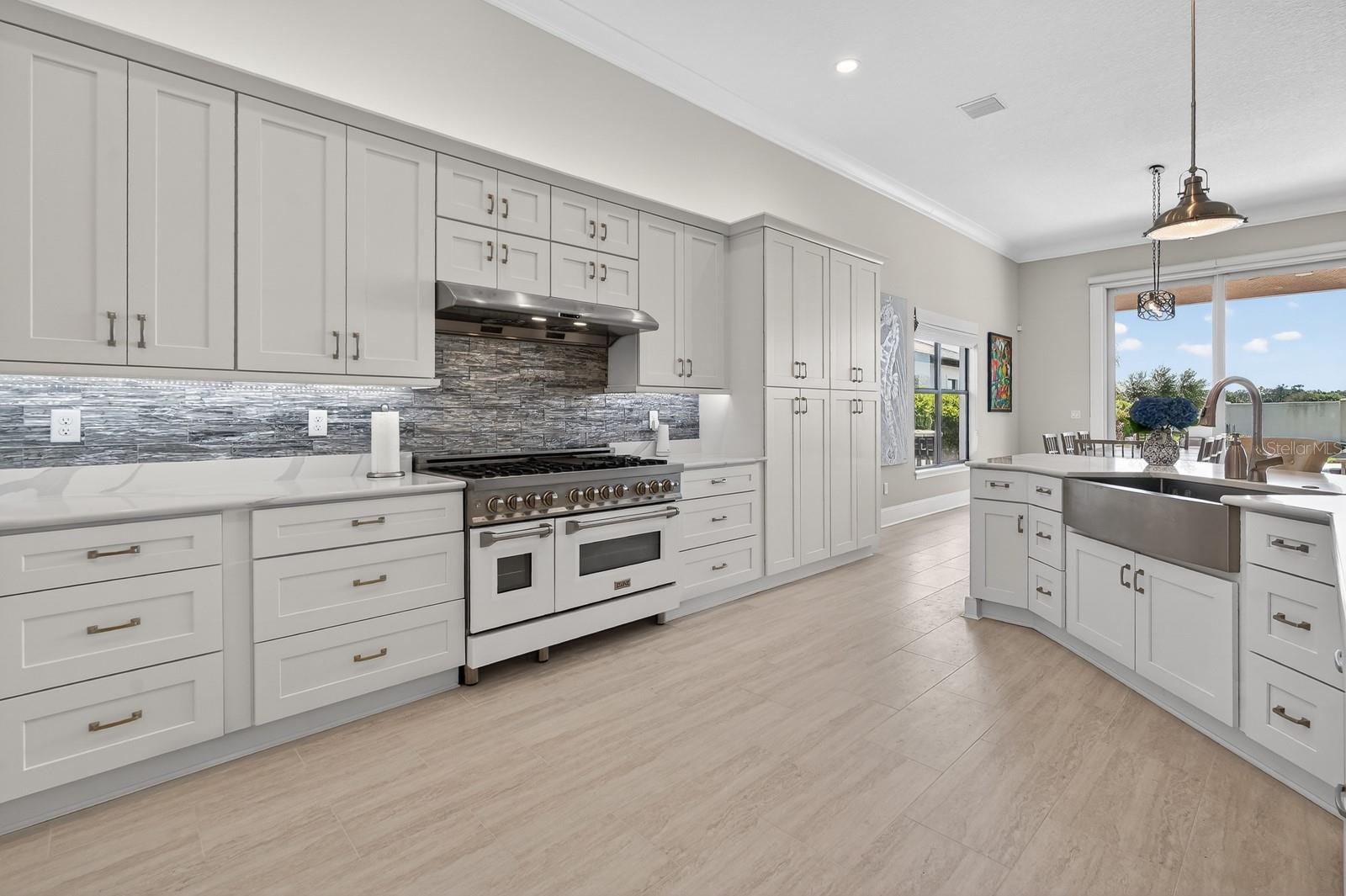 MARINA DEL PALMA - Residential