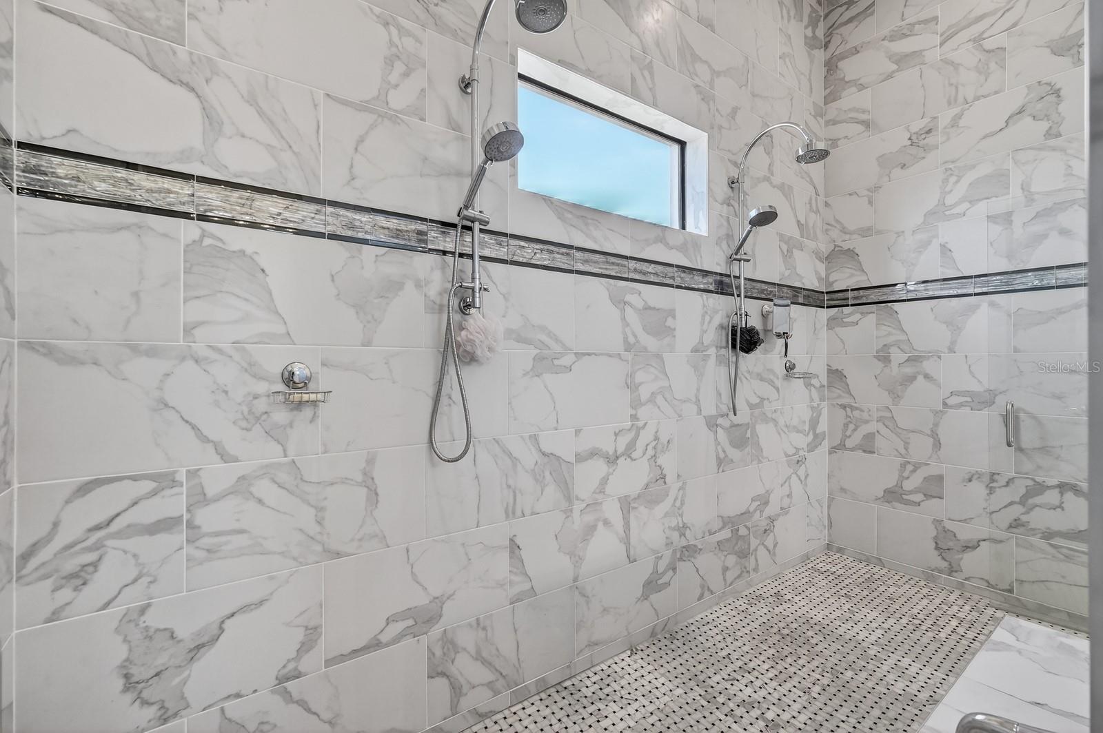 MARINA DEL PALMA - Residential