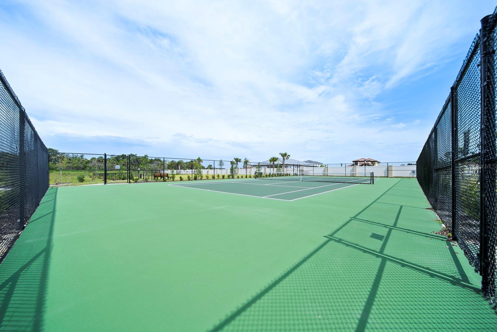 MARINA DEL PALMA - Residential