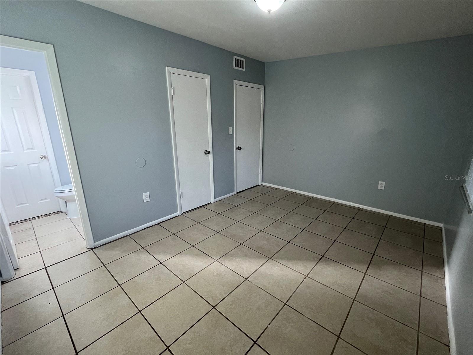 GOLF VIEW HEIGHTS - Residential Lease