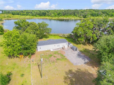 Photo of 640 Union Avenue, Crescent City, FL 32112 (MLS # NS1088201)