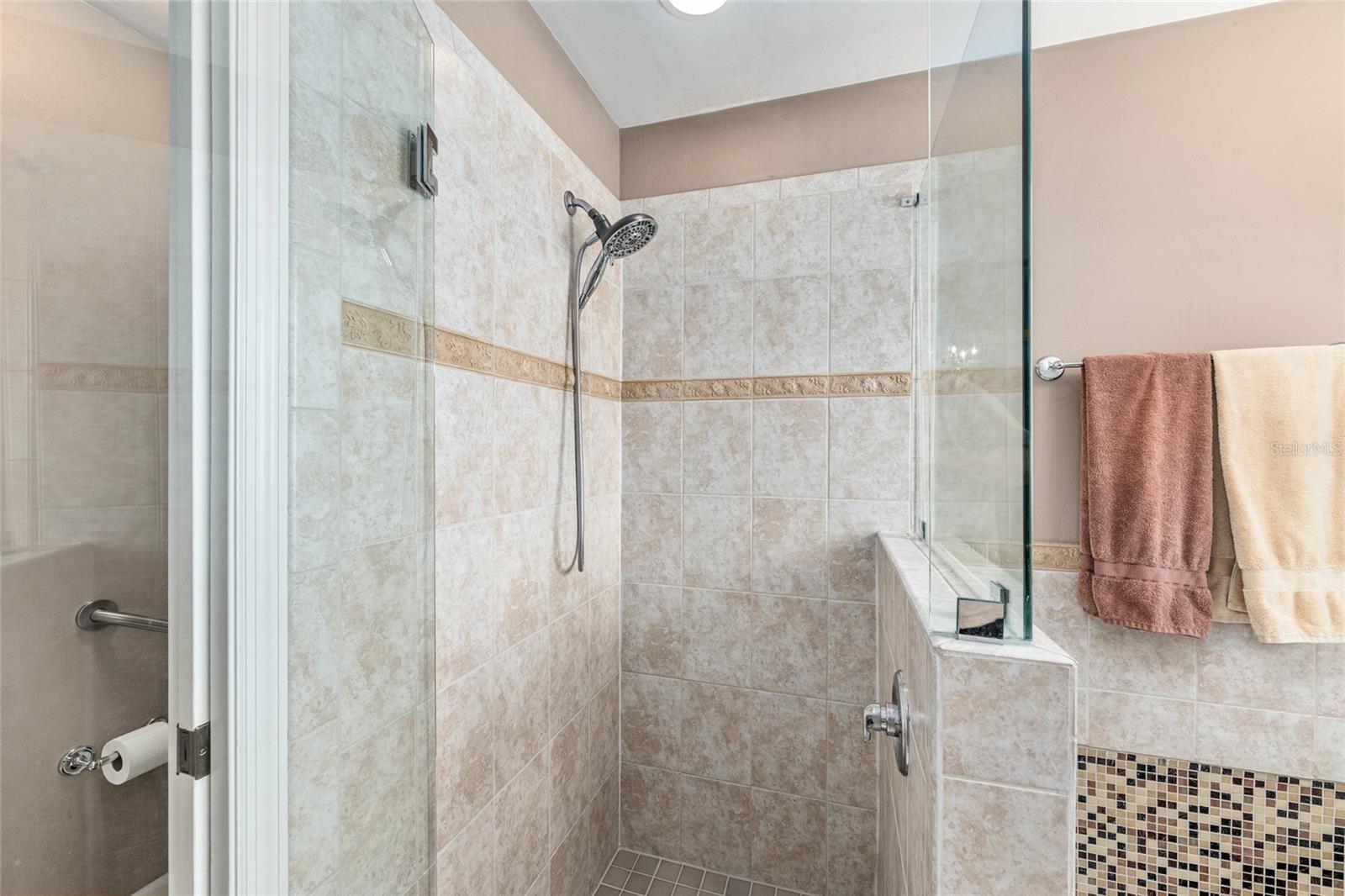 MEADOWS OF KANAPAHA - Residential