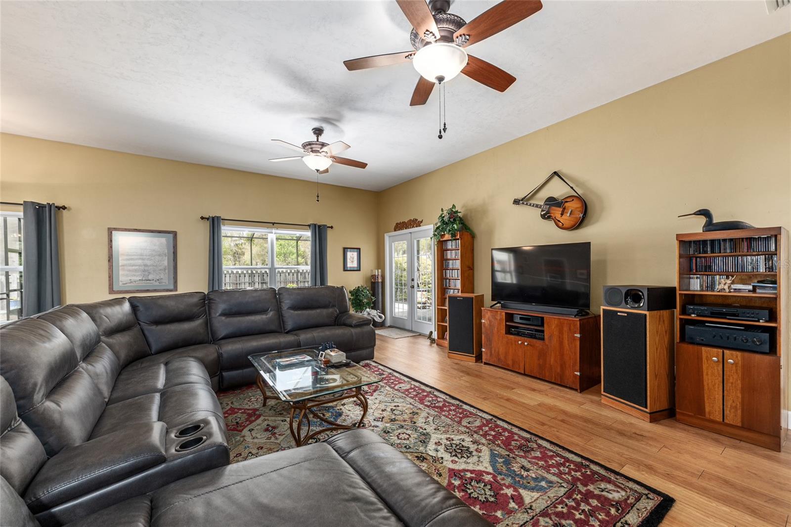 MEADOWS OF KANAPAHA - Residential