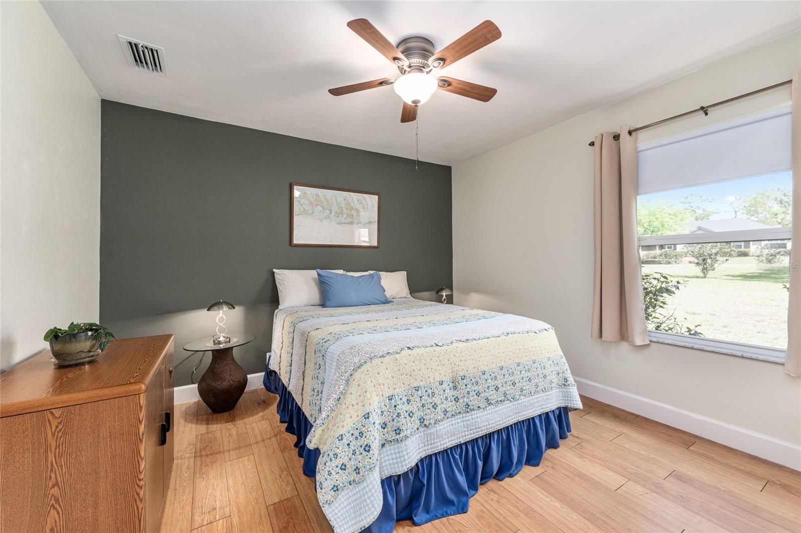 MEADOWS OF KANAPAHA - Residential