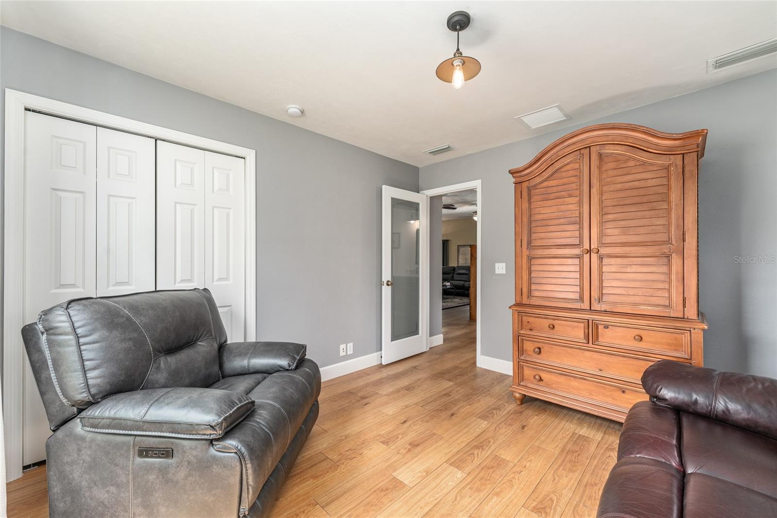 MEADOWS OF KANAPAHA - Residential