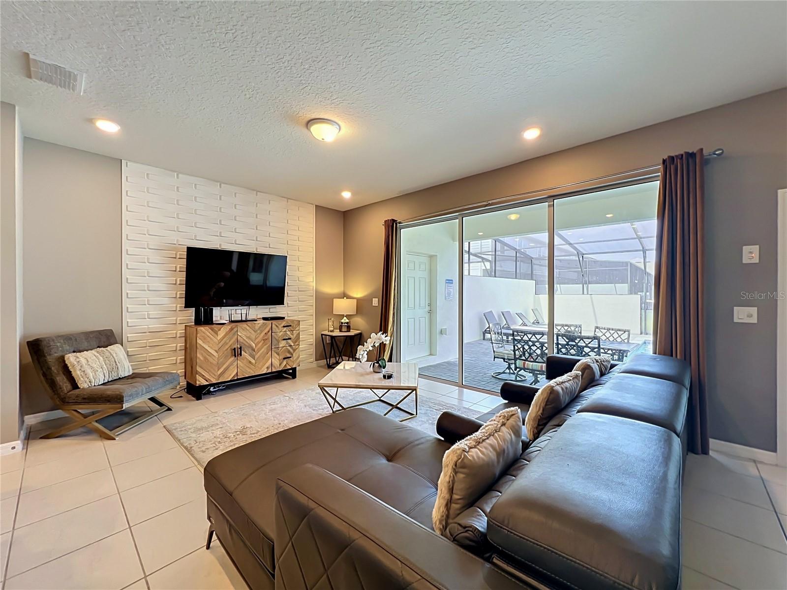WINDSOR ISLAND RESIDENCE - Residential