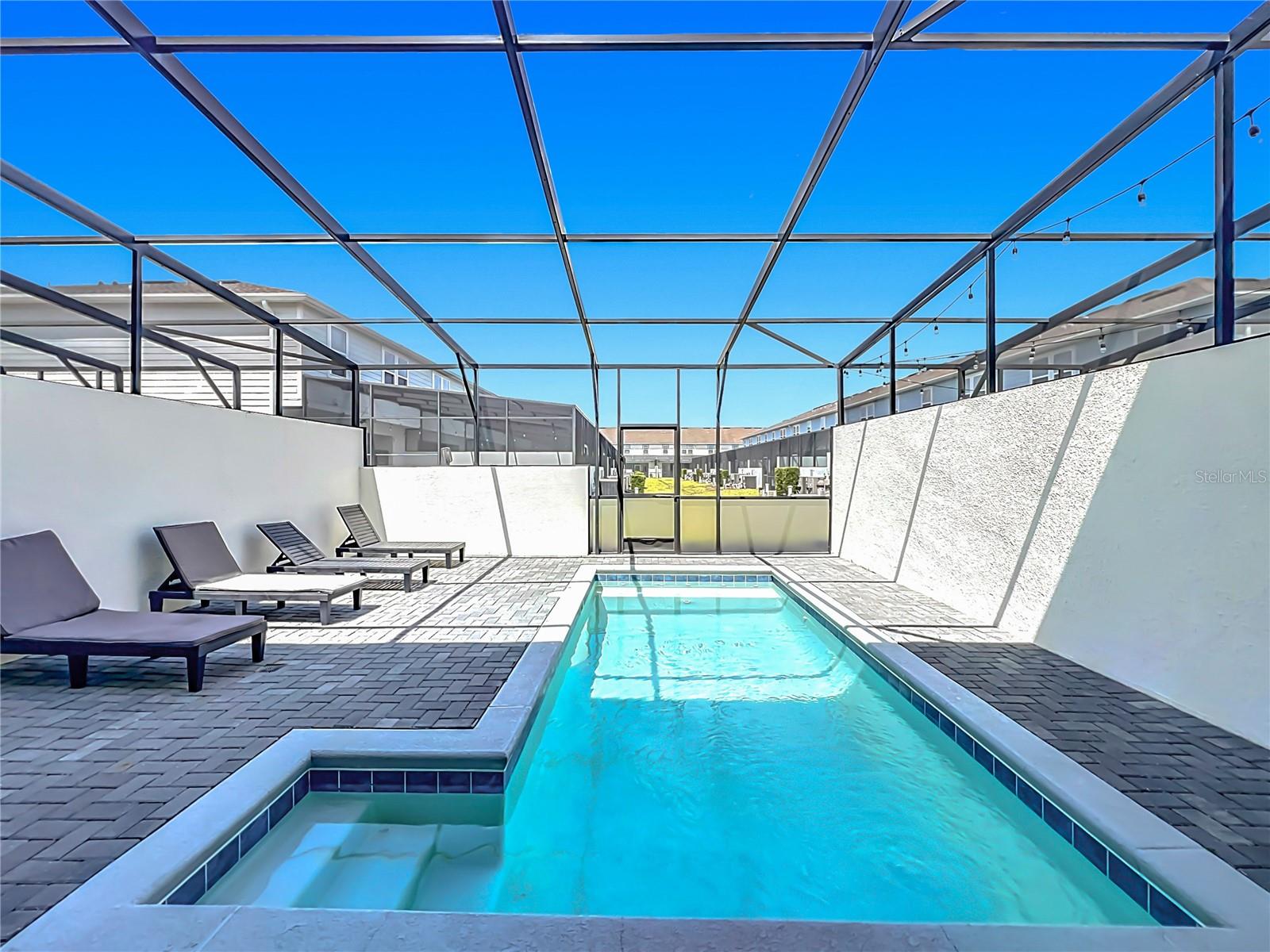 WINDSOR ISLAND RESIDENCE - Residential