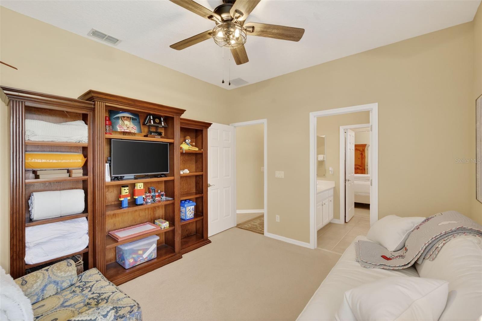 COUNTRY CLUB MOUNT DORA - Residential