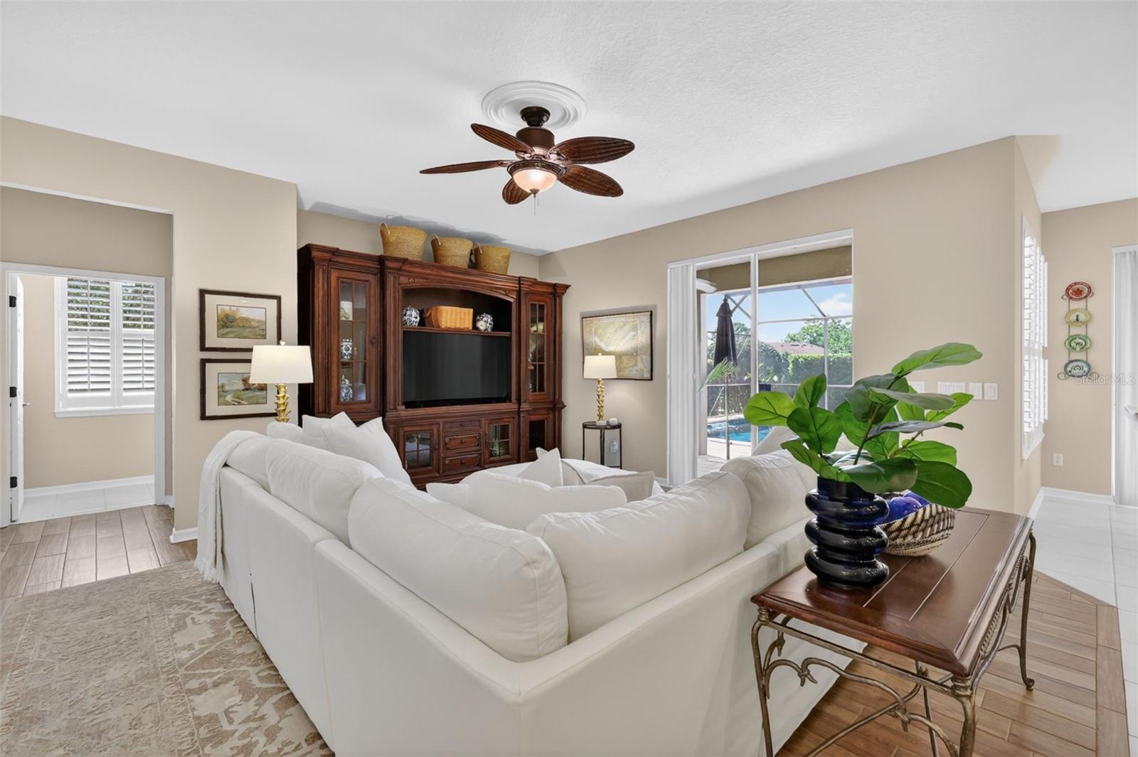 COUNTRY CLUB MOUNT DORA - Residential