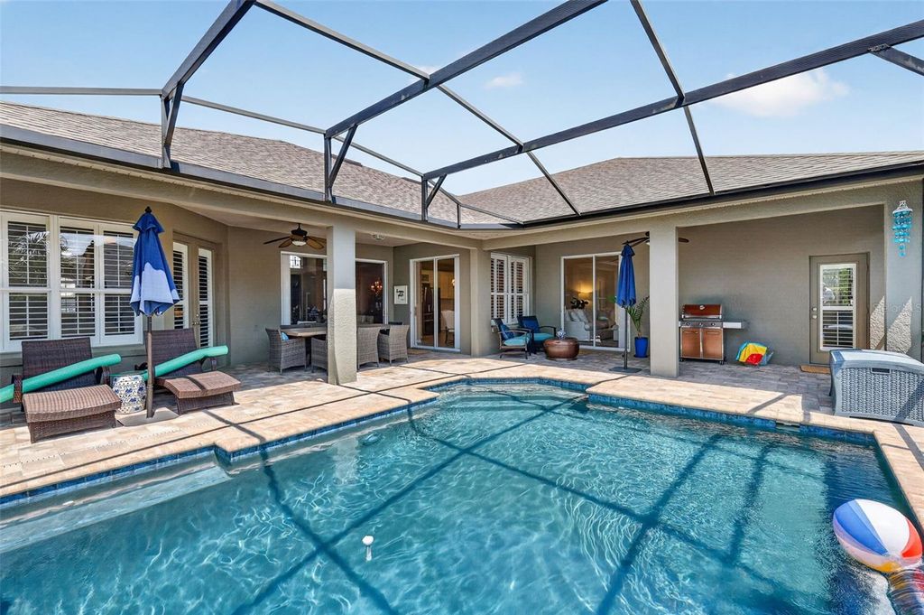 Photo of 9096 Laurel Ridge Drive, Mount Dora, FL 32757 (MLS # G5111724)