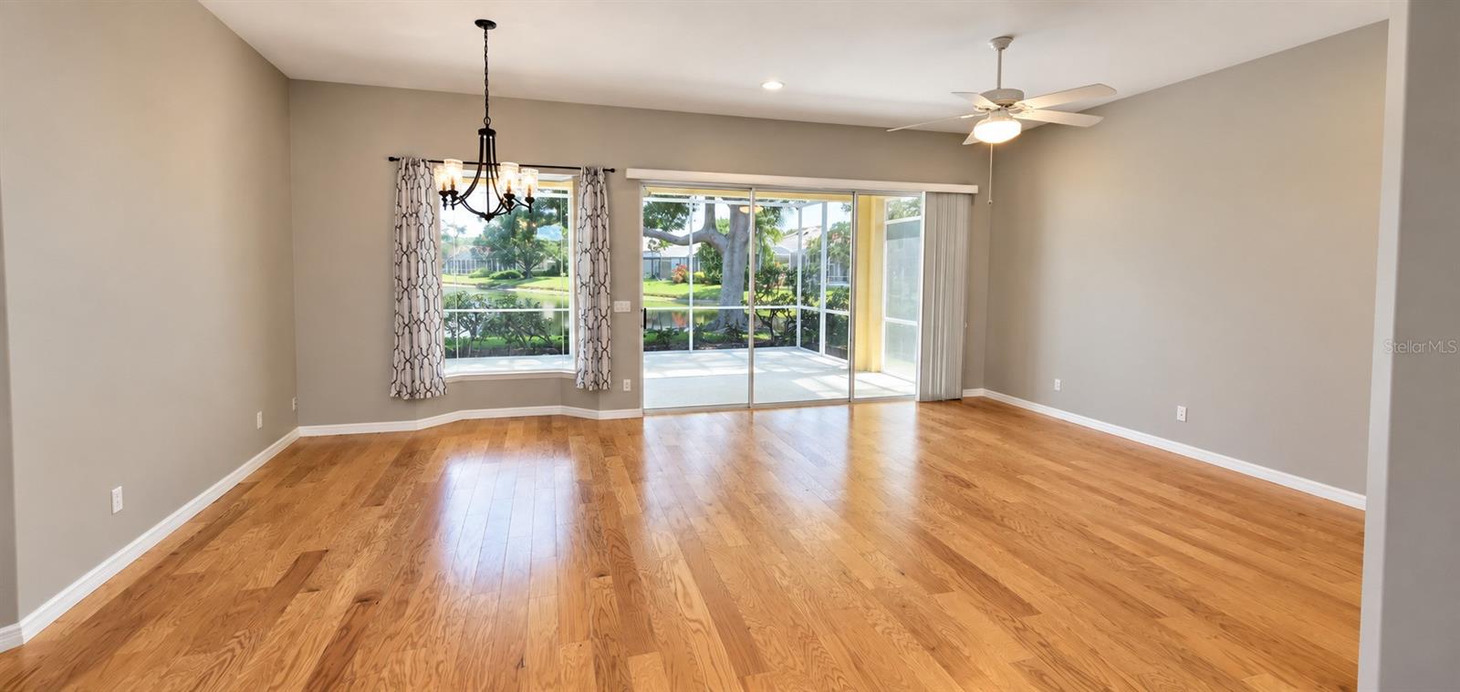 5231 HIGHBURY CIRCLE