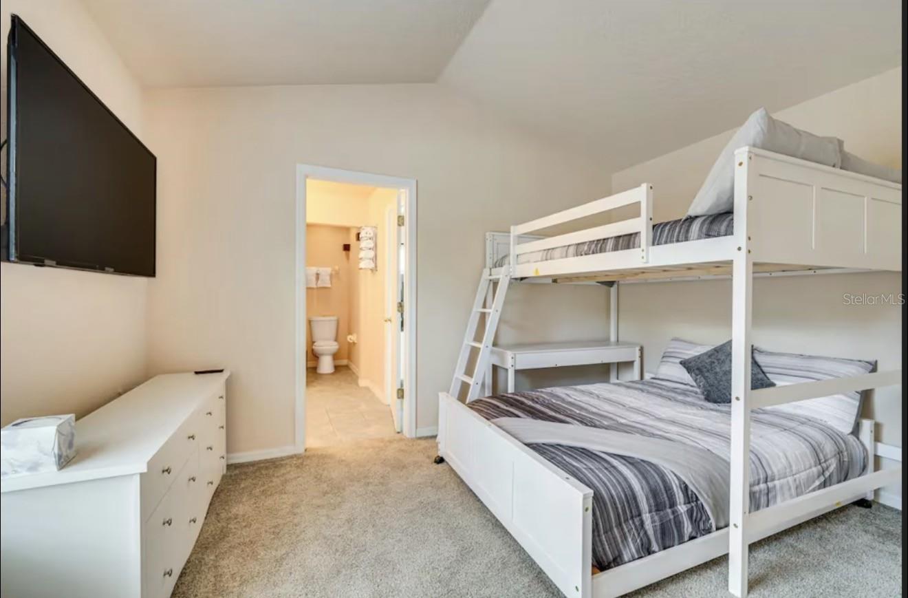 SANDY RIDGE PH 01 - Residential Lease