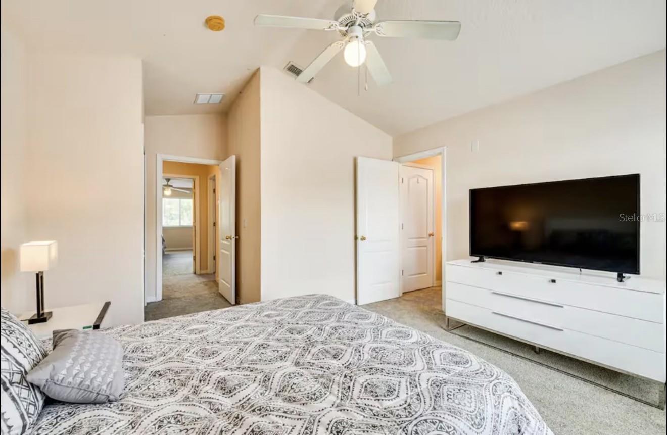 SANDY RIDGE PH 01 - Residential Lease