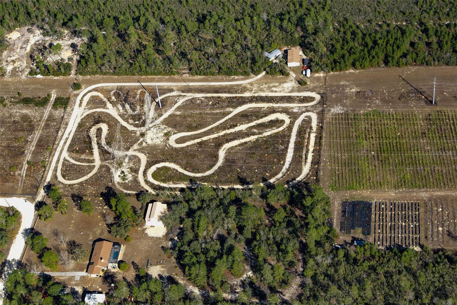 EQUESTRIAN ESTATES UNREC - Land