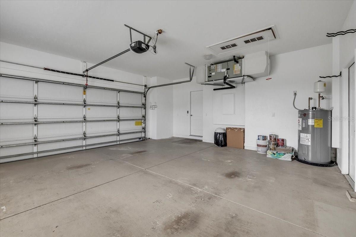 BOBCAT TRAIL - Residential