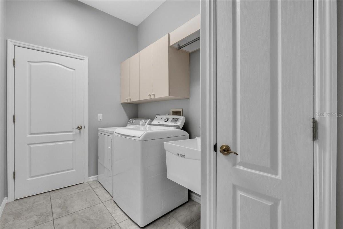 BOBCAT TRAIL - Residential