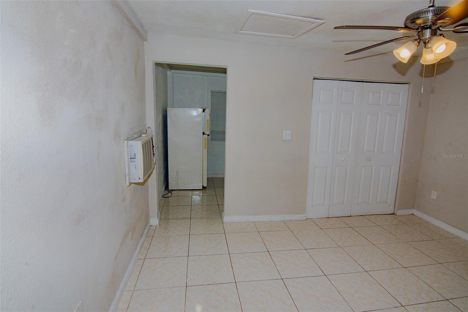 PINE CREST VILLA ADD 6 - Residential