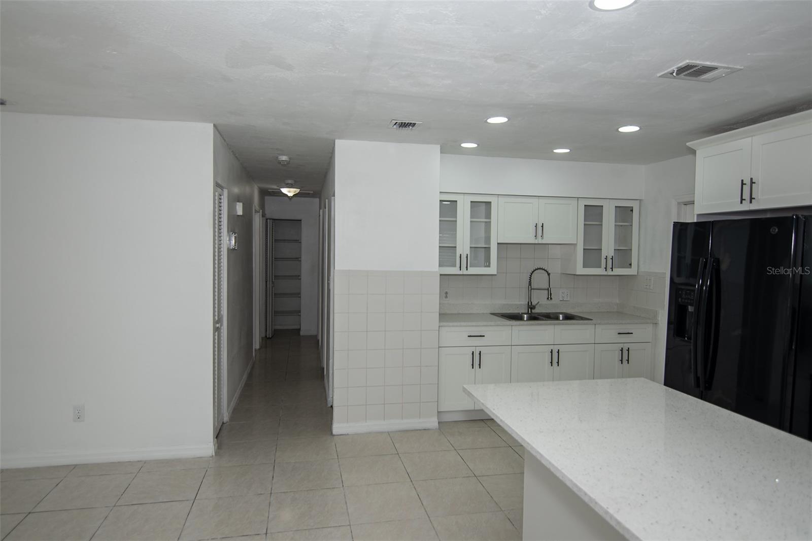 PINE CREST VILLA ADD 6 - Residential