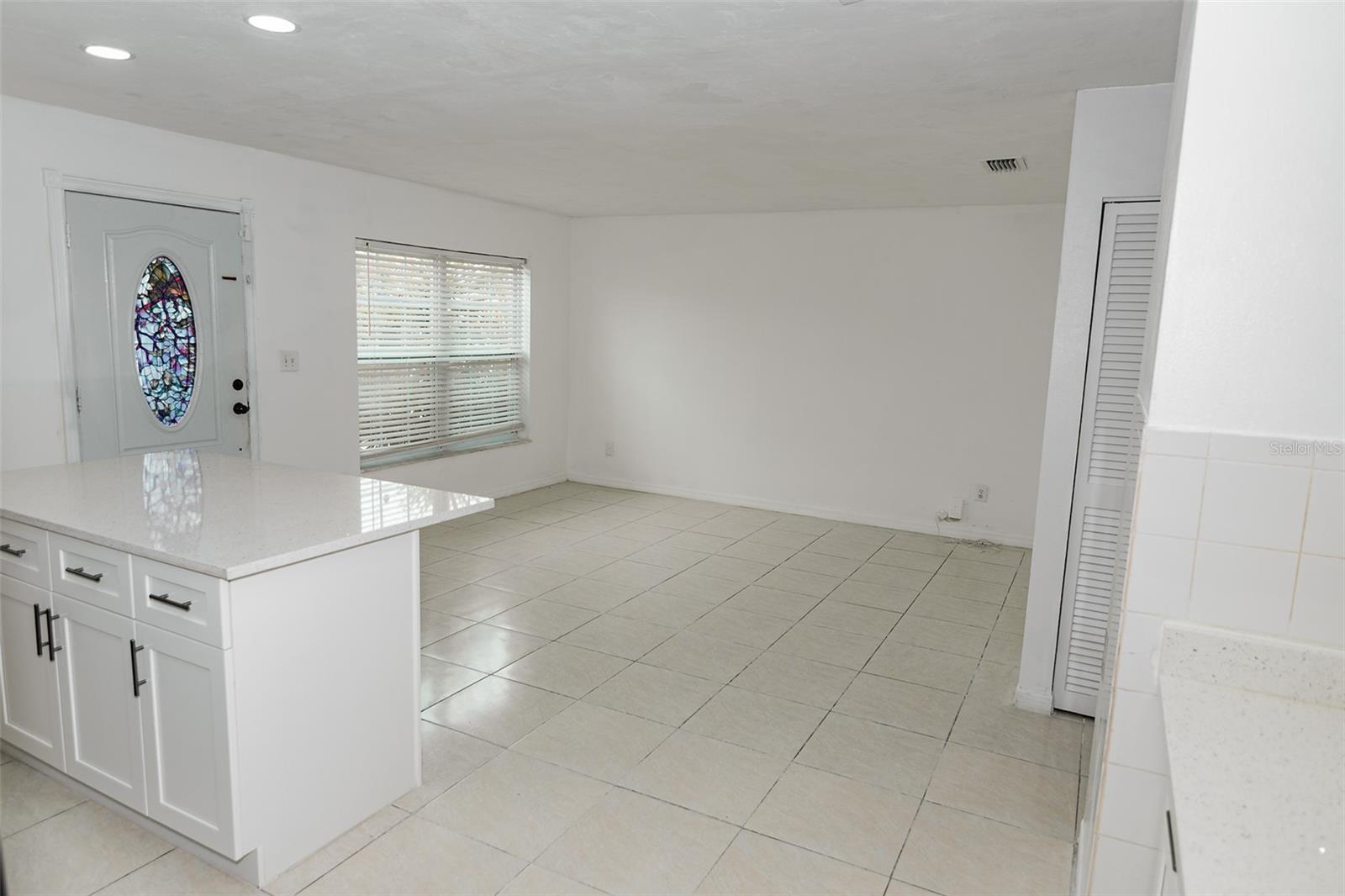 PINE CREST VILLA ADD 6 - Residential