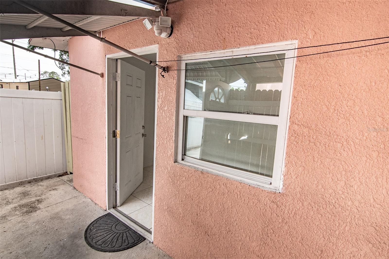 PINE CREST VILLA ADD 6 - Residential
