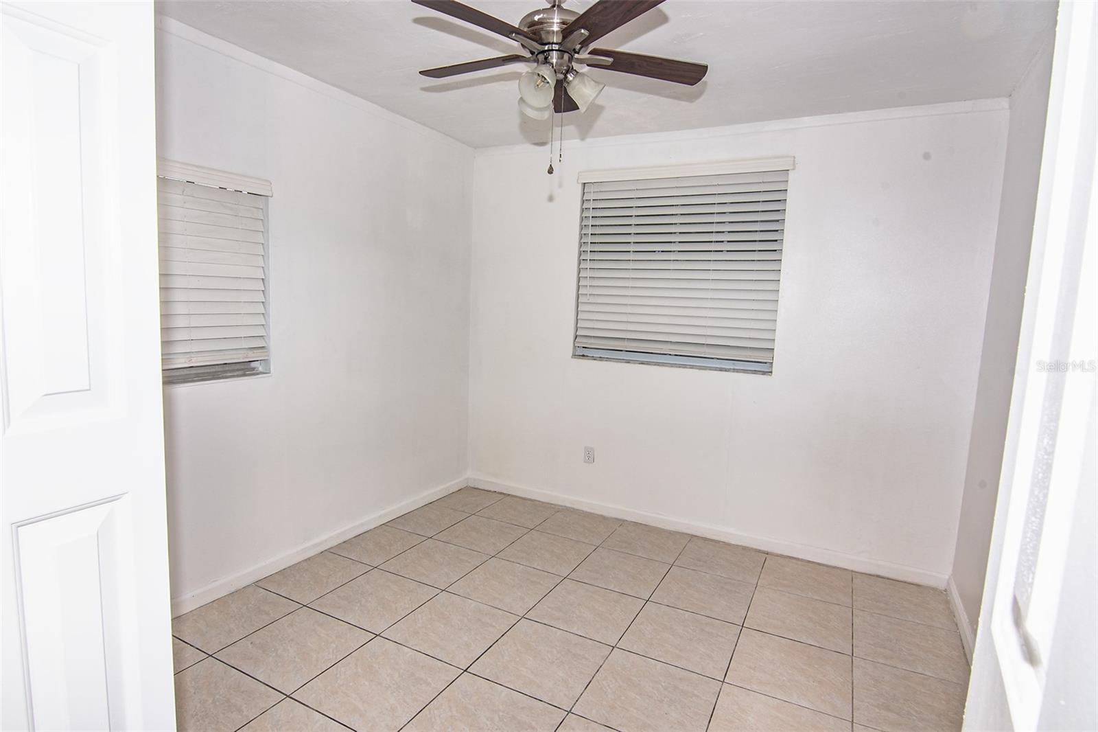 PINE CREST VILLA ADD 6 - Residential