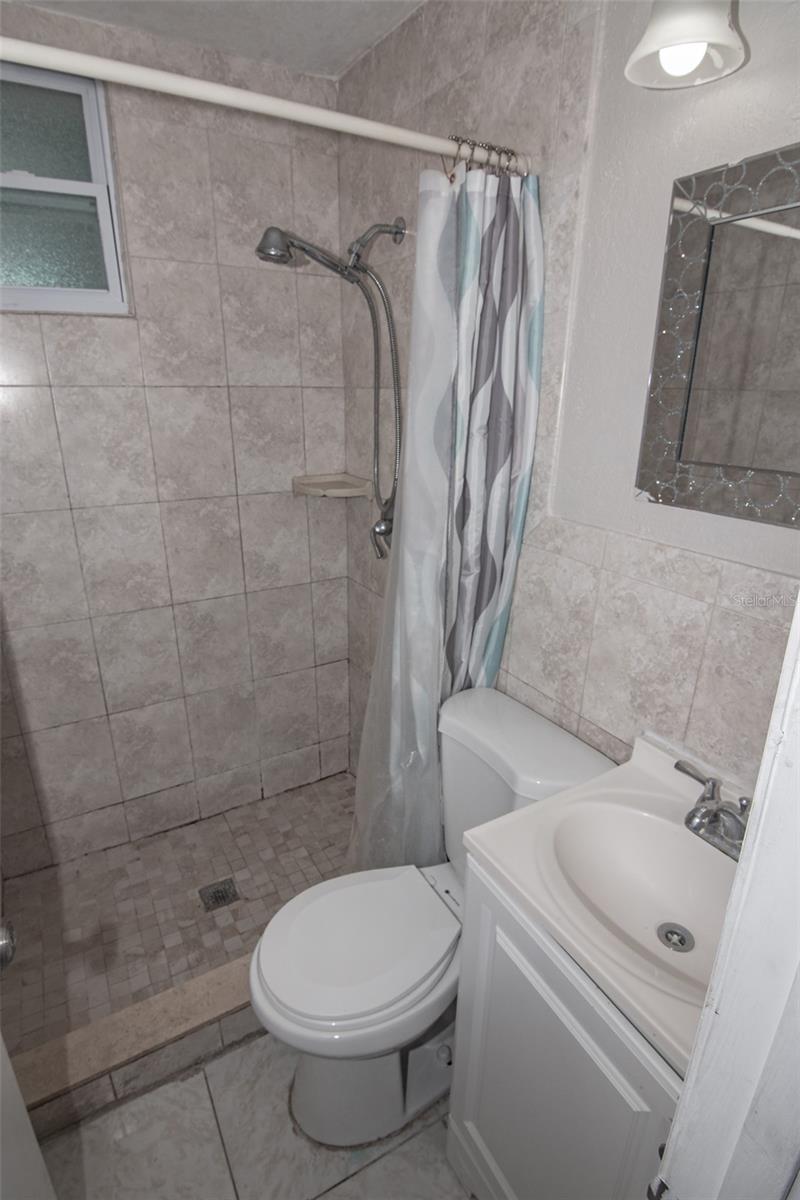 PINE CREST VILLA ADD 6 - Residential