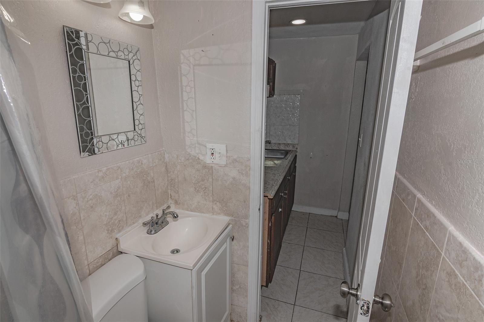 PINE CREST VILLA ADD 6 - Residential