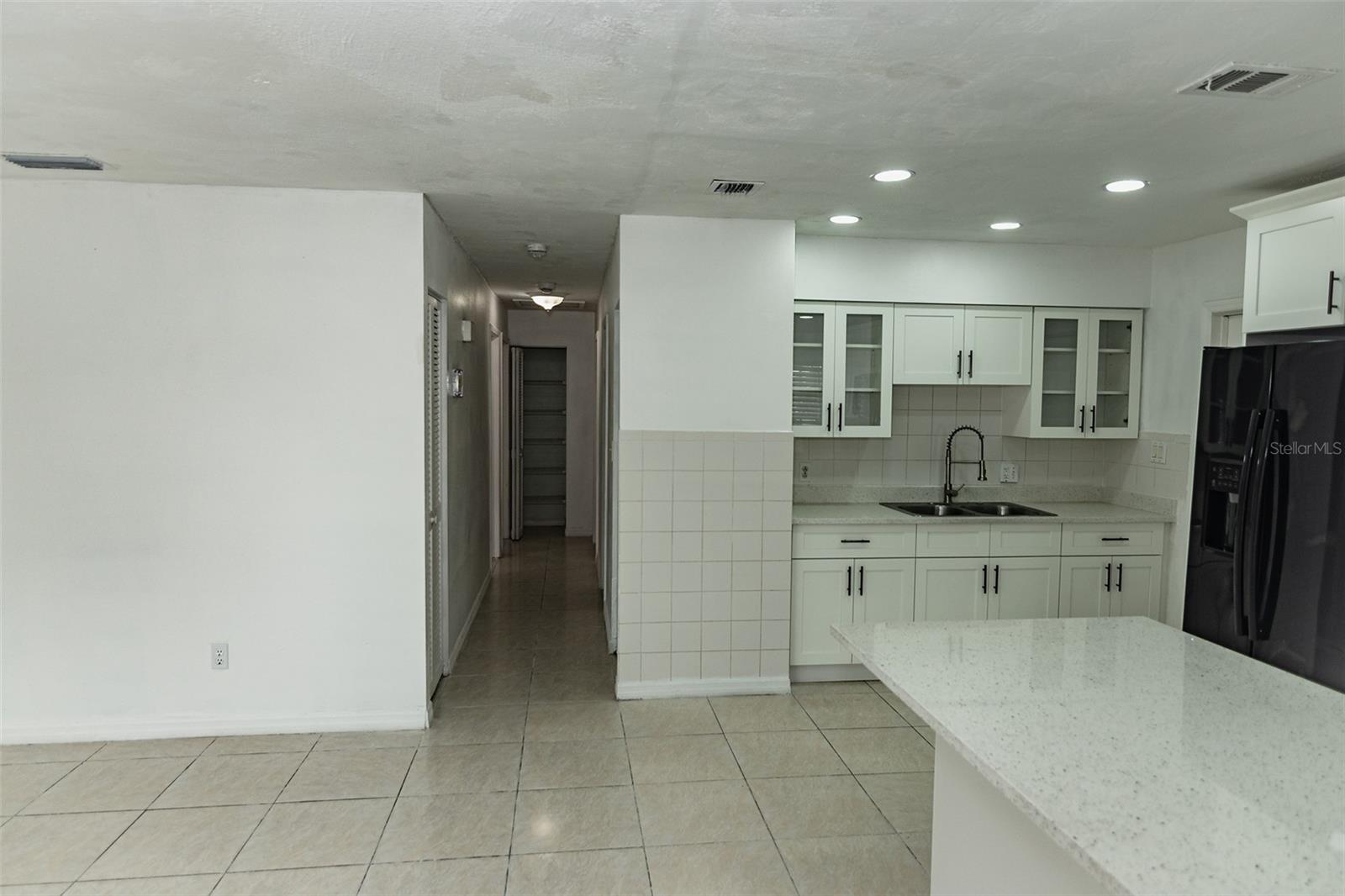 PINE CREST VILLA ADD 6 - Residential
