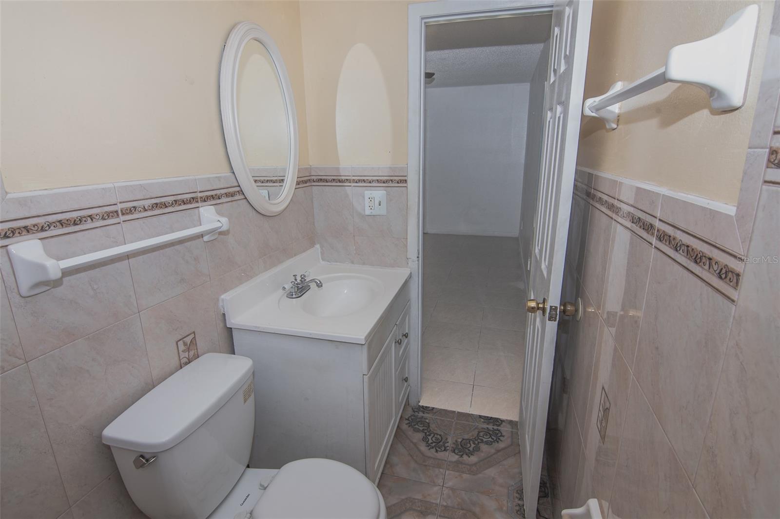 PINE CREST VILLA ADD 6 - Residential