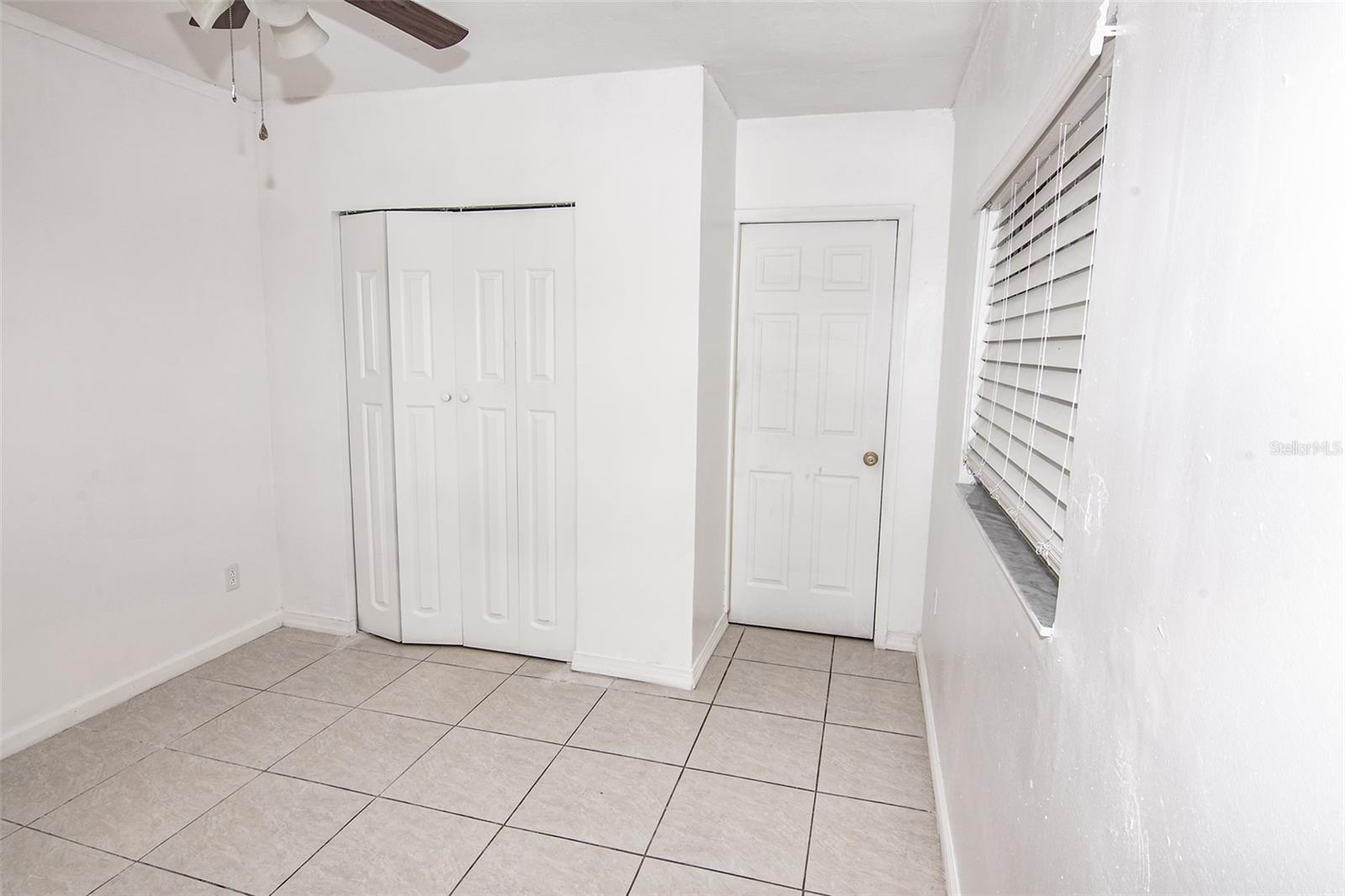 PINE CREST VILLA ADD 6 - Residential