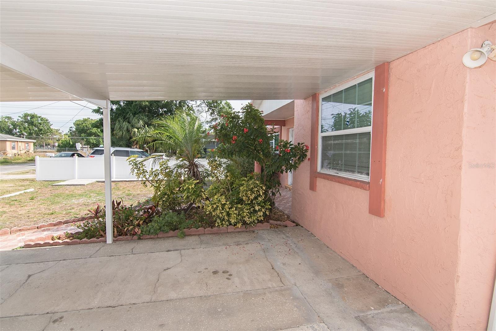 PINE CREST VILLA ADD 6 - Residential