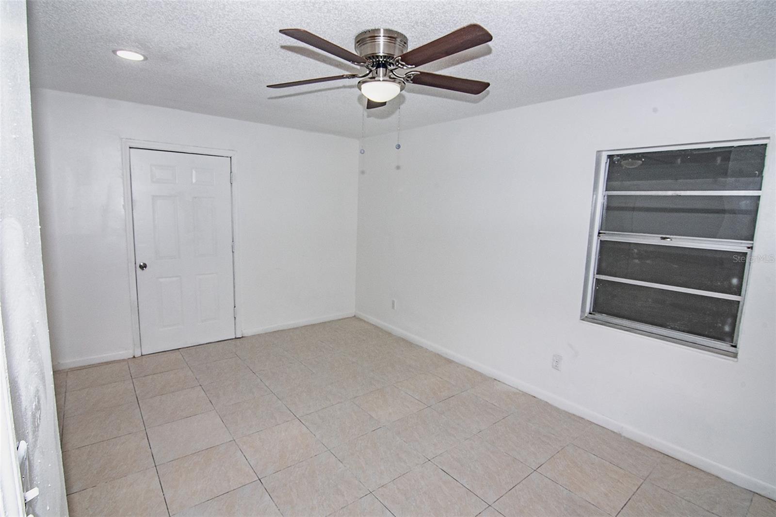 PINE CREST VILLA ADD 6 - Residential