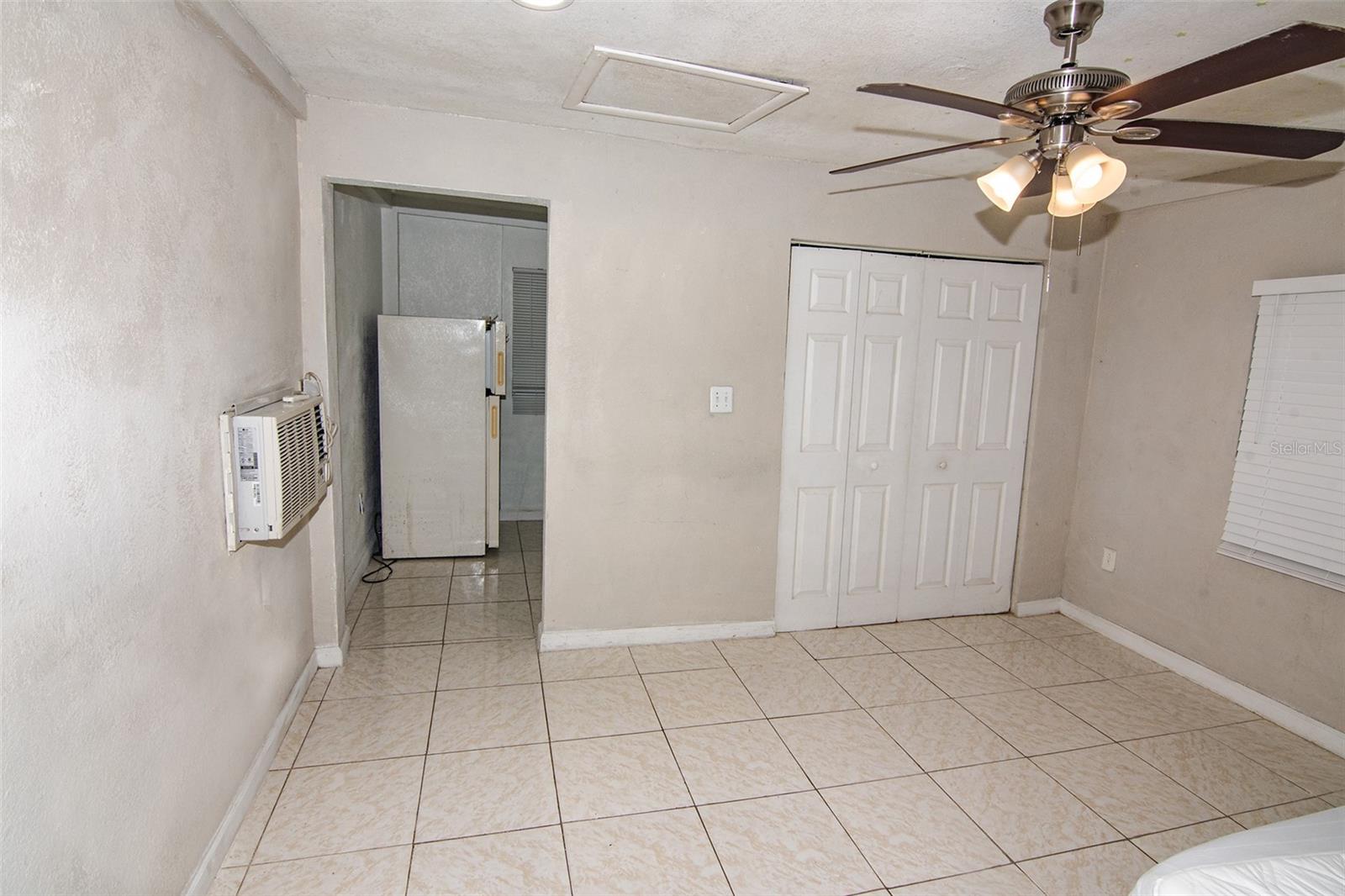 PINE CREST VILLA ADD 6 - Residential