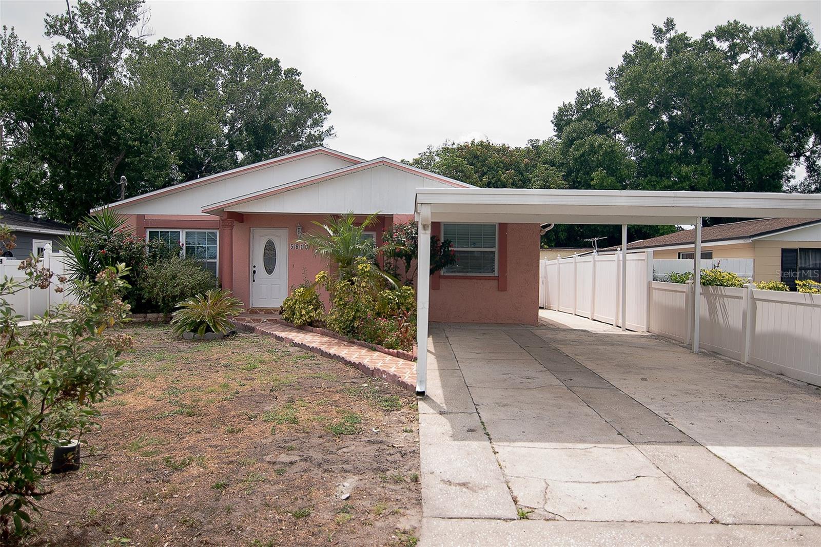 PINE CREST VILLA ADD 6 - Residential
